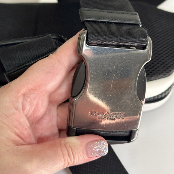 COACH Edge Crossbody - Picture 6 of 11